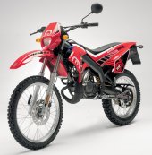 2005 Gilera 50 RCR photo